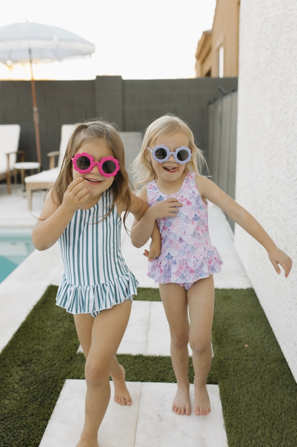 Current Tyed Daisy Sunnies