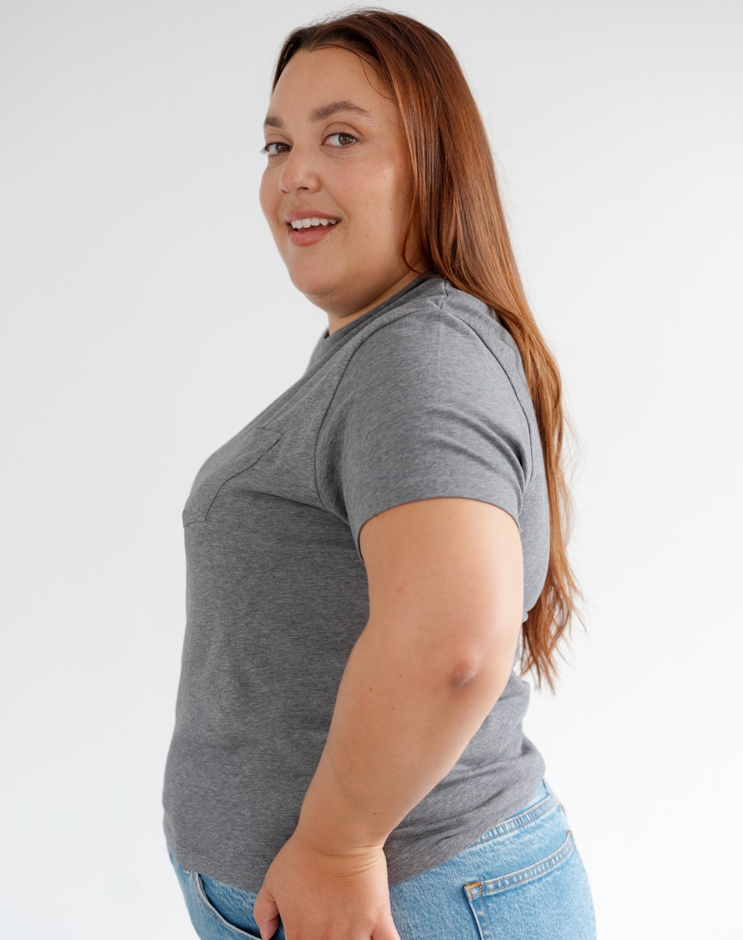 Brunette the Label Regular Pocket Tee - Grey