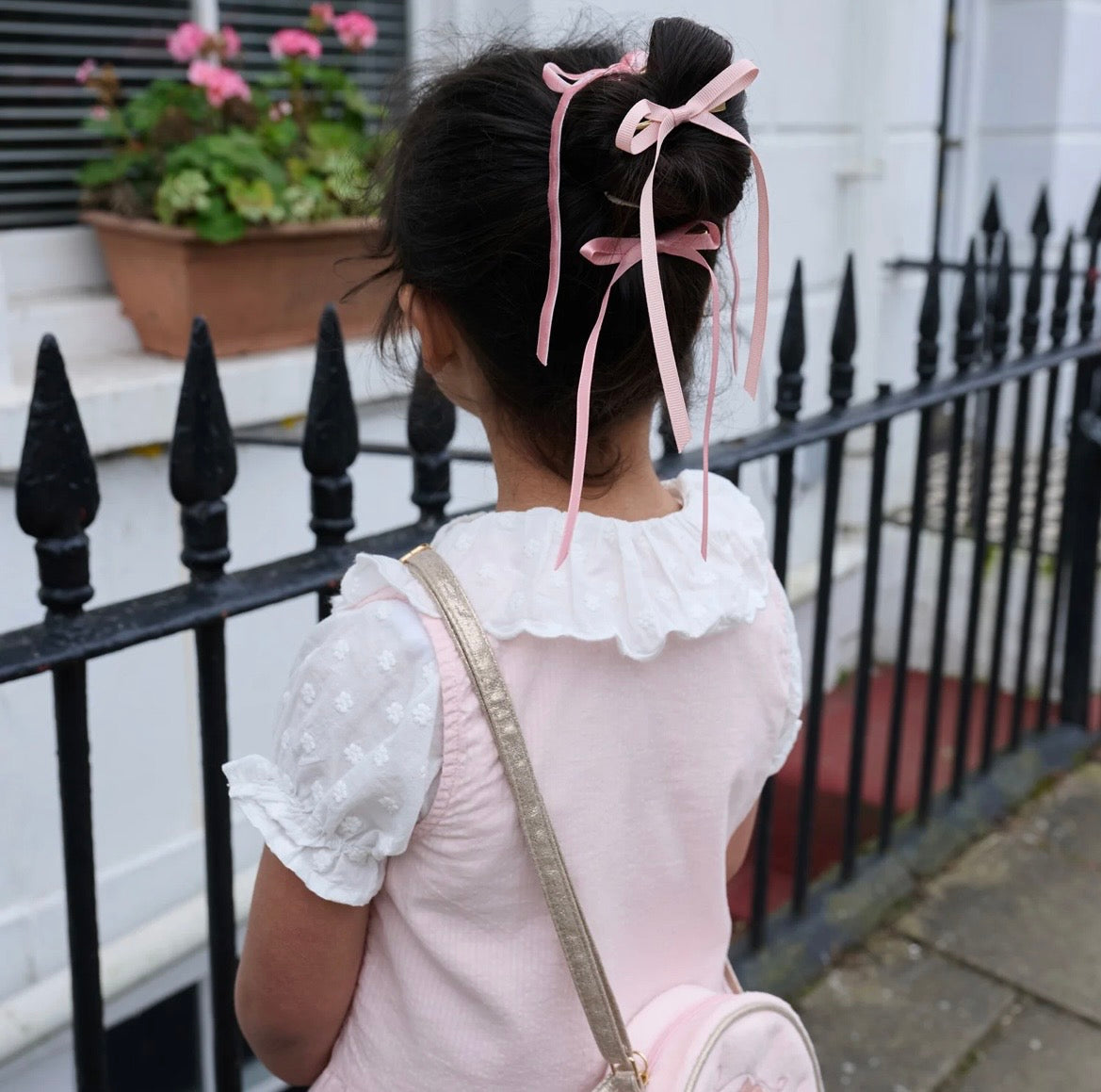 Very Cutesy Long Bow Clips