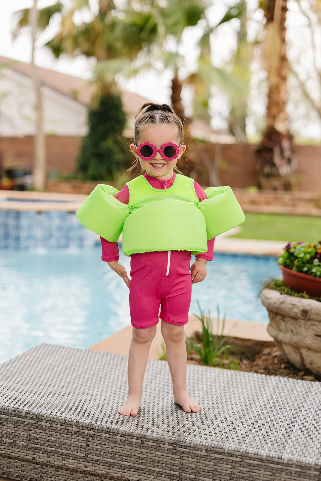 Current Tyed Daisy Sunnies