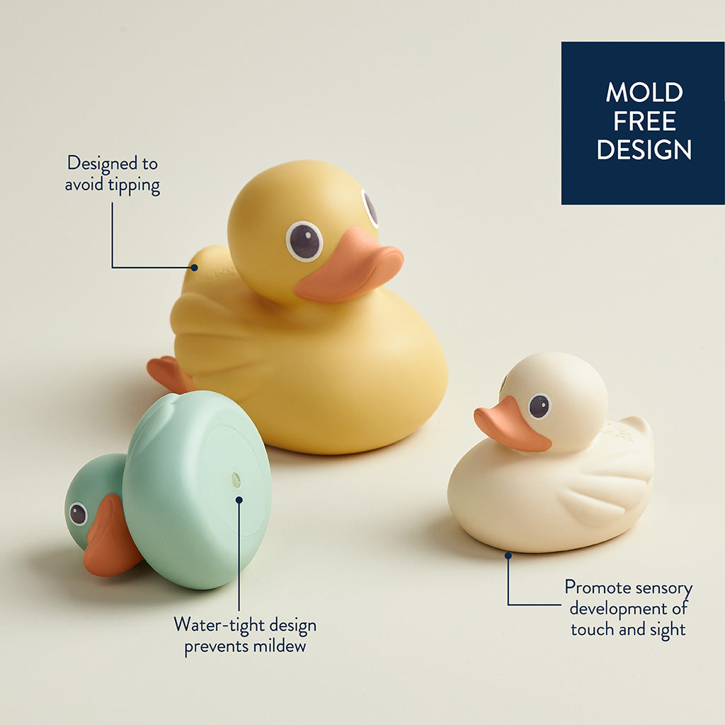 Itzy Ritzy Ducky Family Bath Toy Set