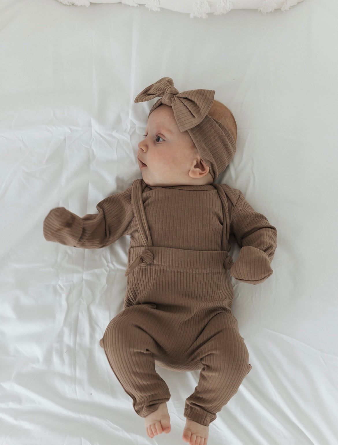 Mila & Co. Ribbed Suspender - Cappucino