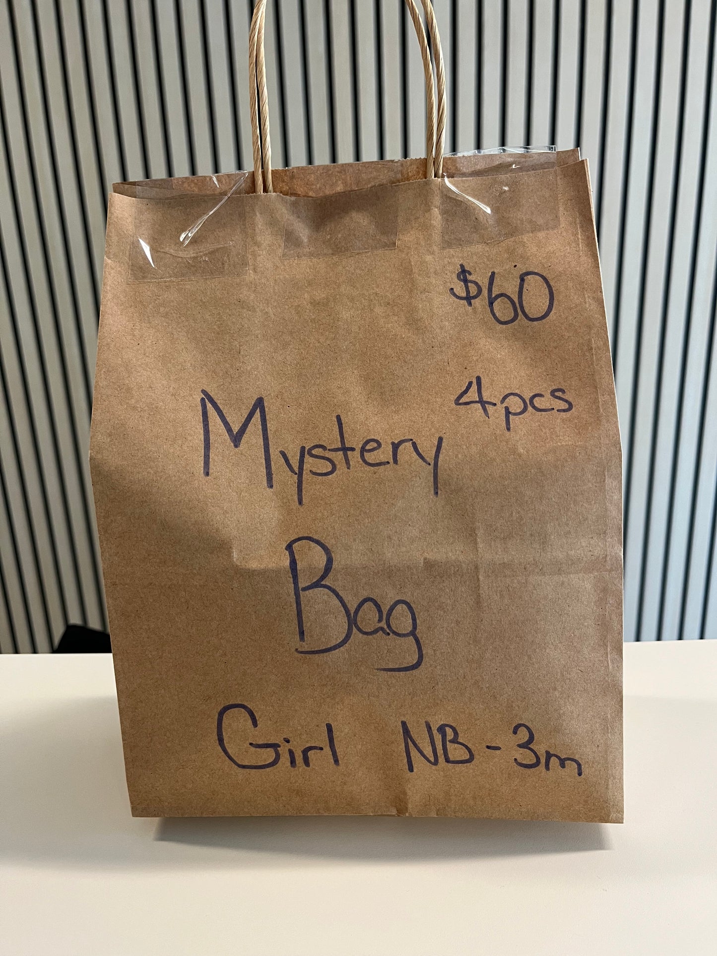 Mystery Bag 4 pcs - Girl NB - 3m
