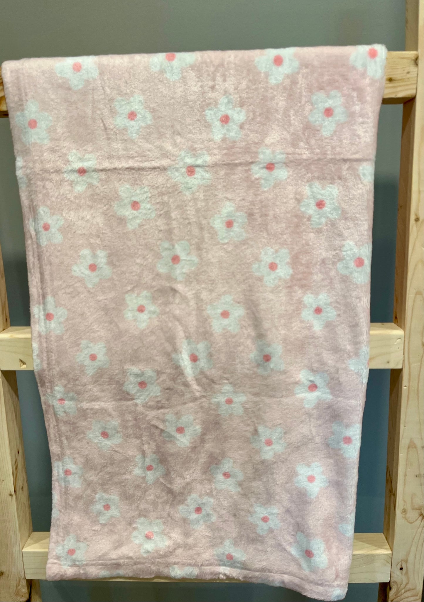 Pink Daisy Minky Blanket