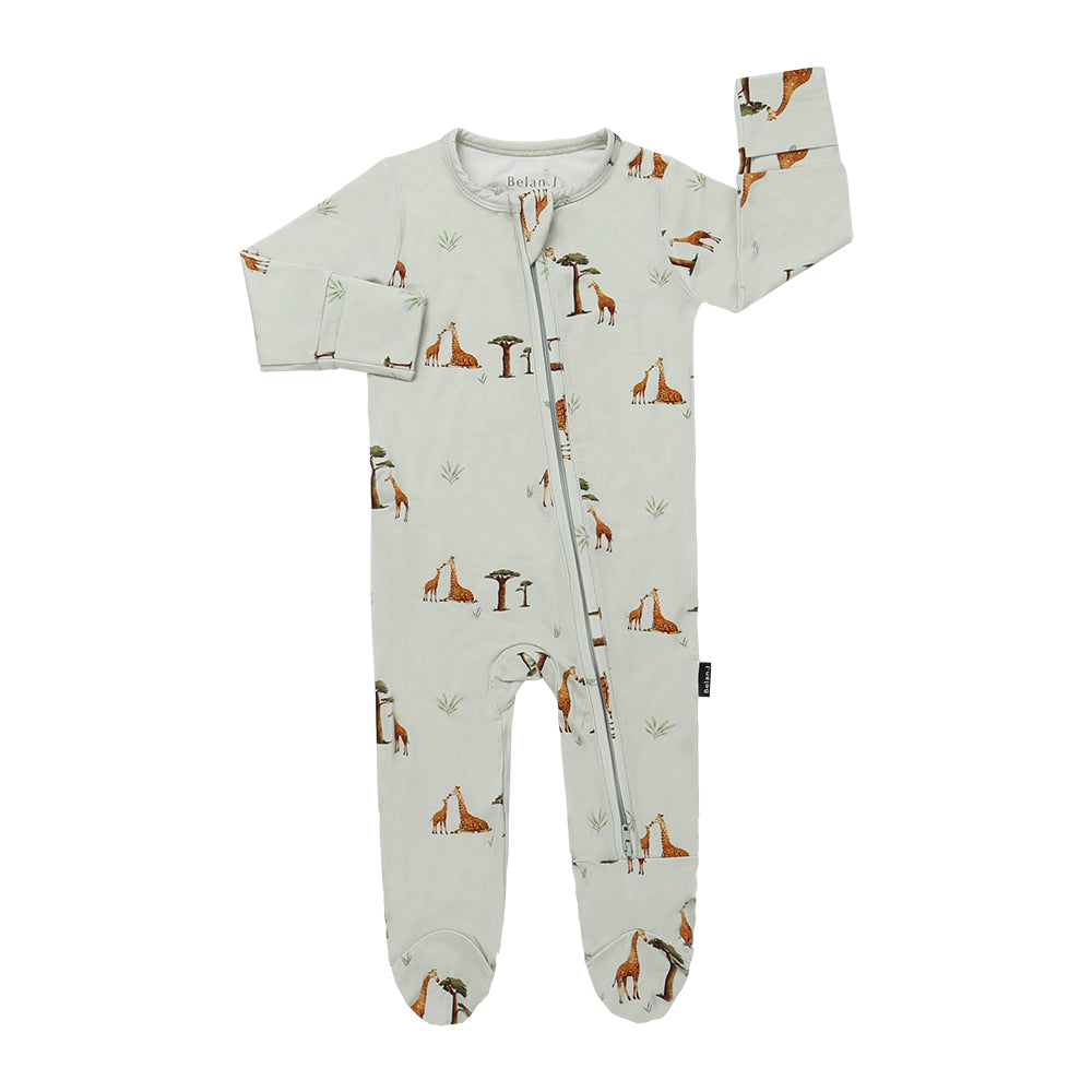 Belan.J Footed Zipper Sleeper - Giraffes